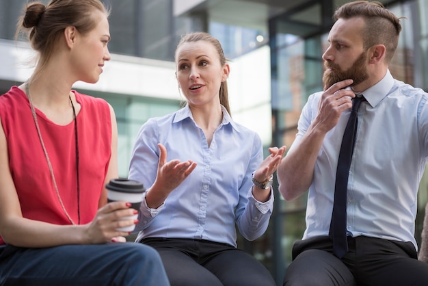 LA COMUNICAZIONE NON VERBALE